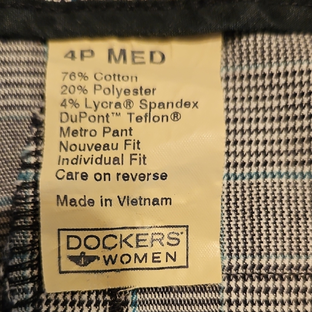 Dockers Women's Plaid Metro Pants - Picture 12 of 13